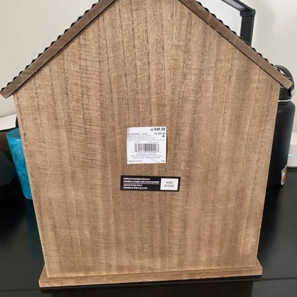 Christmas House Decor - Picture 2 of 2